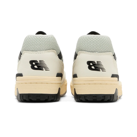 New Balance 550 Sea Salt Pack Black