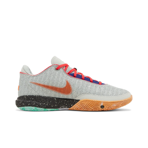 Nike LeBron 20 Nike Lifer