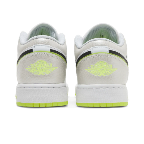 Jordan 1 Low Warped Swoosh (GS)