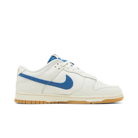 Nike Dunk Low SE Sail Dark Marina Blue