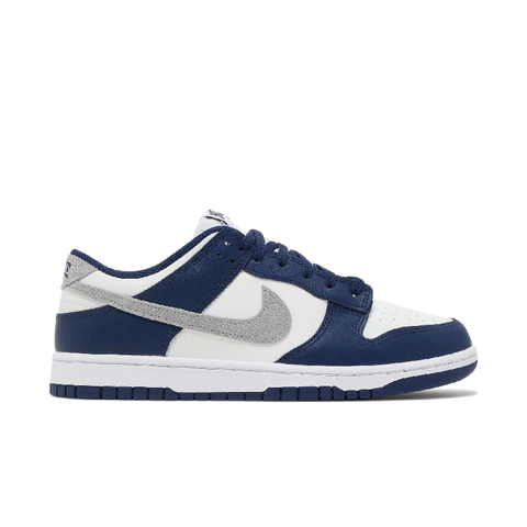 Nike Dunk Low Summit White Midnight Navy