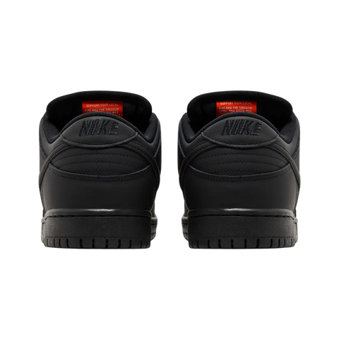 Nike SB Dunk Low Pro Triple Black