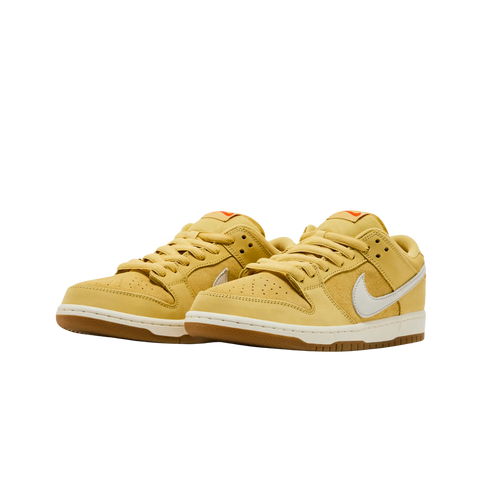 Nike SB Dunk Low Saturn Gold