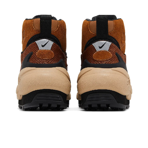 Nike Magmascape SP sacai Light British Tan