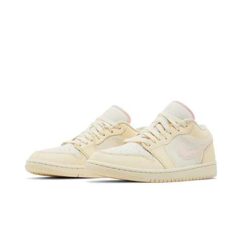 Jordan 1 Low SE Seersucker (Women's)