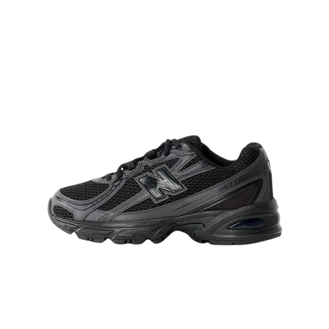 New Balance 740 Triple Black (GS)