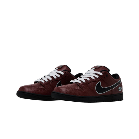 Nike SB Dunk Low Limosine Skateboards