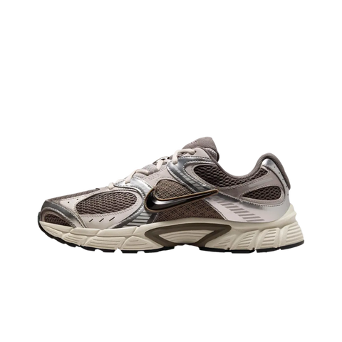 Nike V5 RNR Cave Stone Black