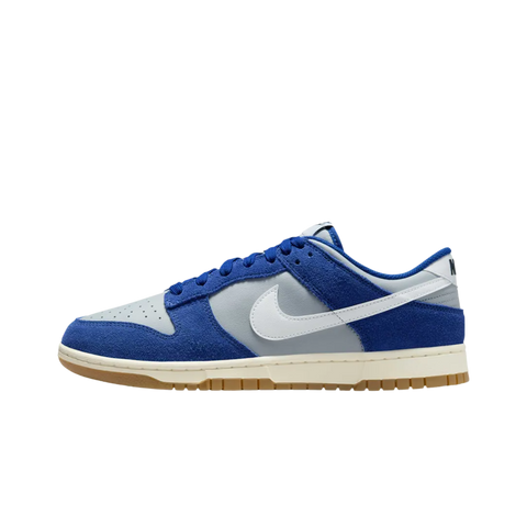 Nike Dunk Low Retro SE Deep Royal Blue Gum