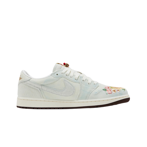 Jordan 1 Retro Low OG Football Grey Sail Light Chocolate