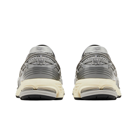 New Balance 1906L Metallic Silver