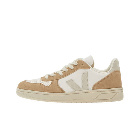 Veja V-10 W Extra White/ Natural/ Sahara