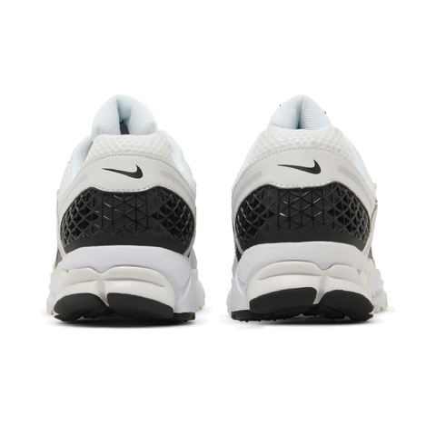 Nike Zoom Vomero 5 White Black