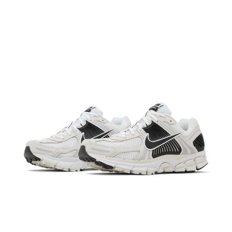 Nike Zoom Vomero 5 White Black