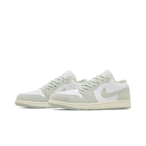Jordan 1 Low SE Seafoam