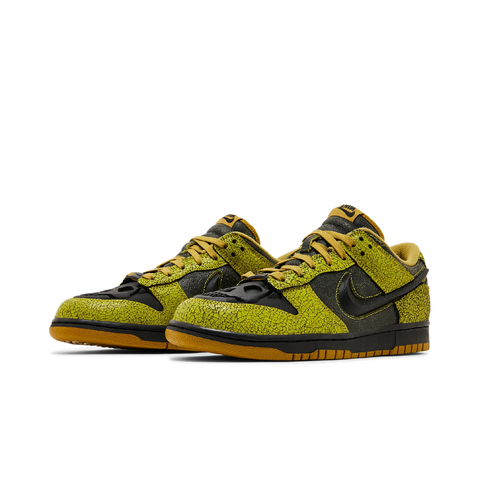 Nike Dunk Low Retro QS Halloween Skull