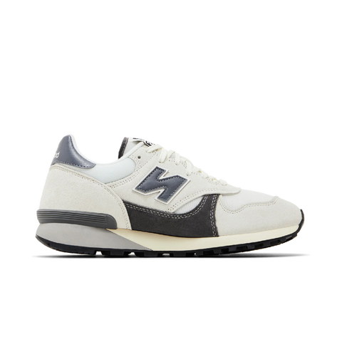 New Balance 475 Sea Salt Castlerock